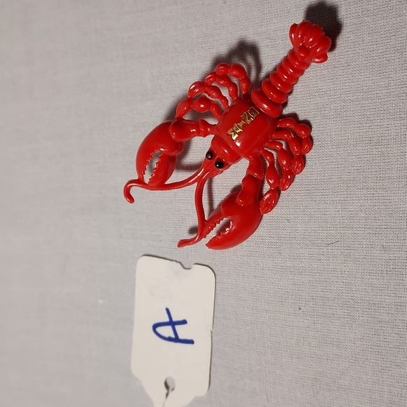Vintage Maine Lobster Pin Plastic Other - Vintage Lobster Souvenir Pins From Maine
